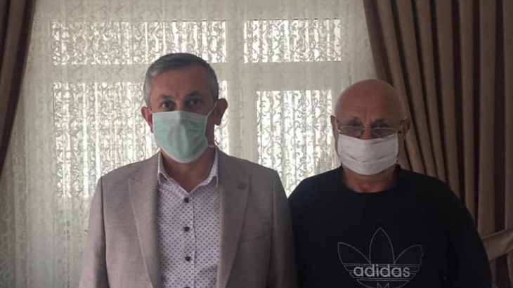 ÜNİVERSİTEDE OKUYAN ÖĞRENCİLERİMİZE BURS DESTEĞİ